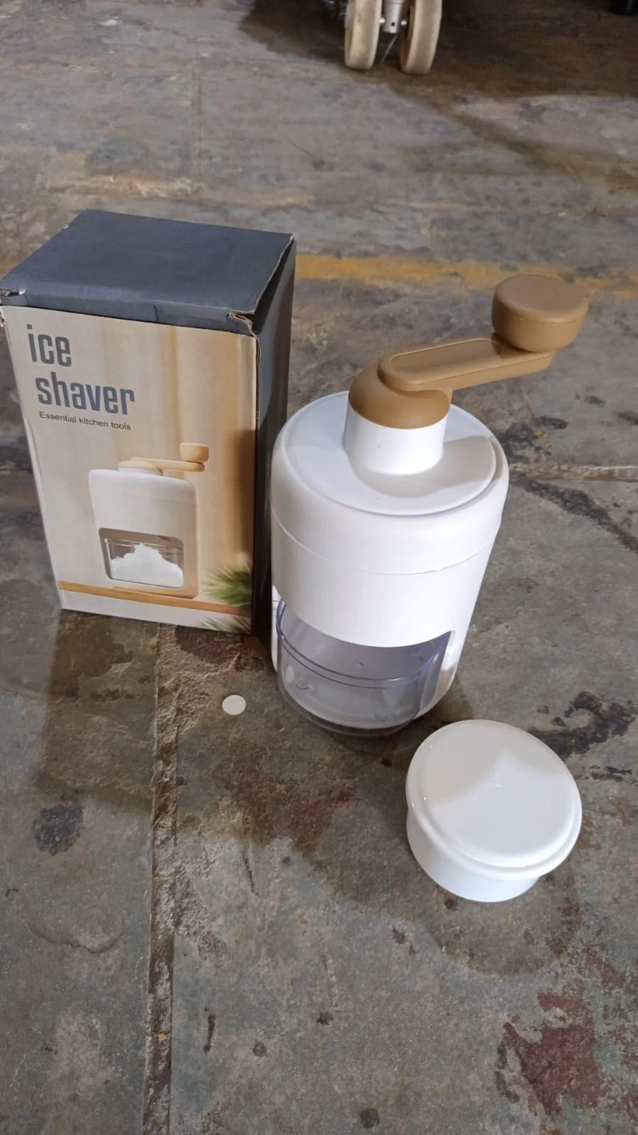 Portable Gola Maker and Ice Crusher | Manual Shaved Ice & Smoothie Machine